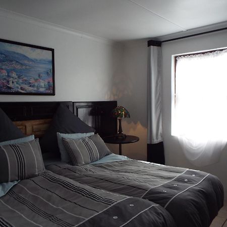 Agulhas Heights Self-Catering Cottages Екстер'єр фото