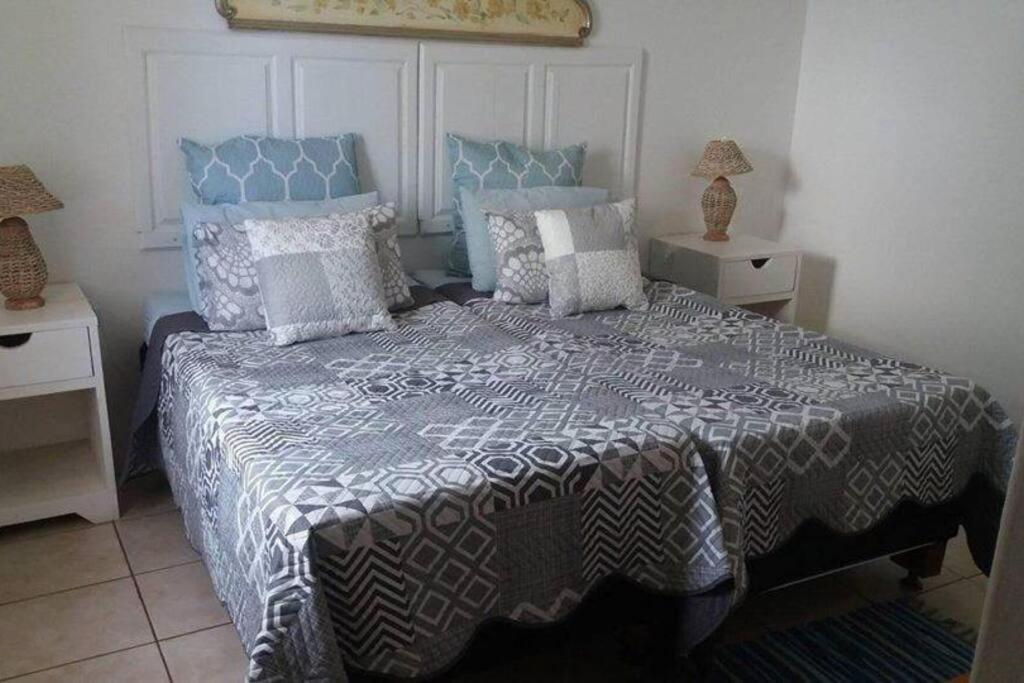 Agulhas Heights Self-Catering Cottages Екстер'єр фото