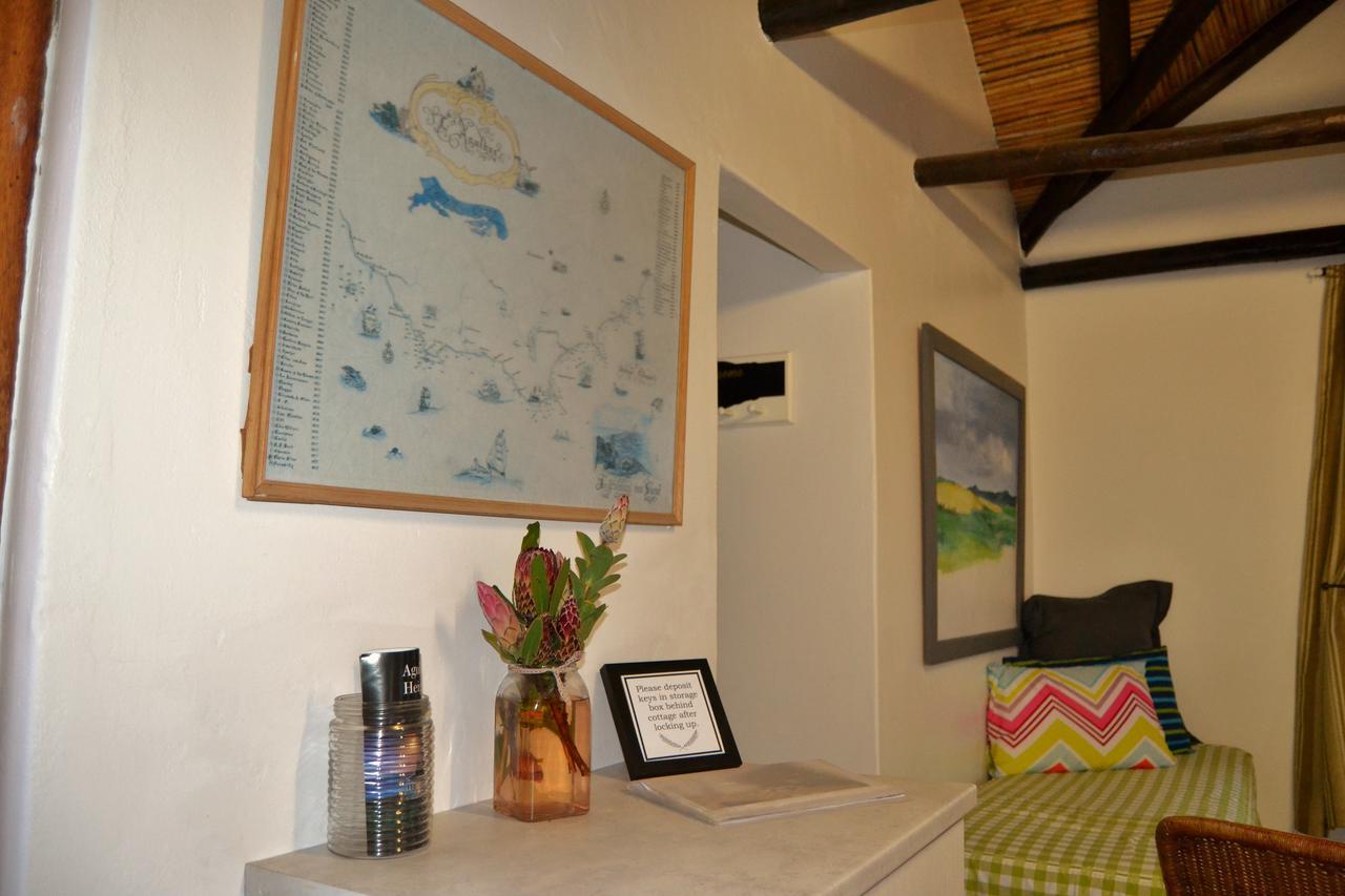 Agulhas Heights Self-Catering Cottages Екстер'єр фото