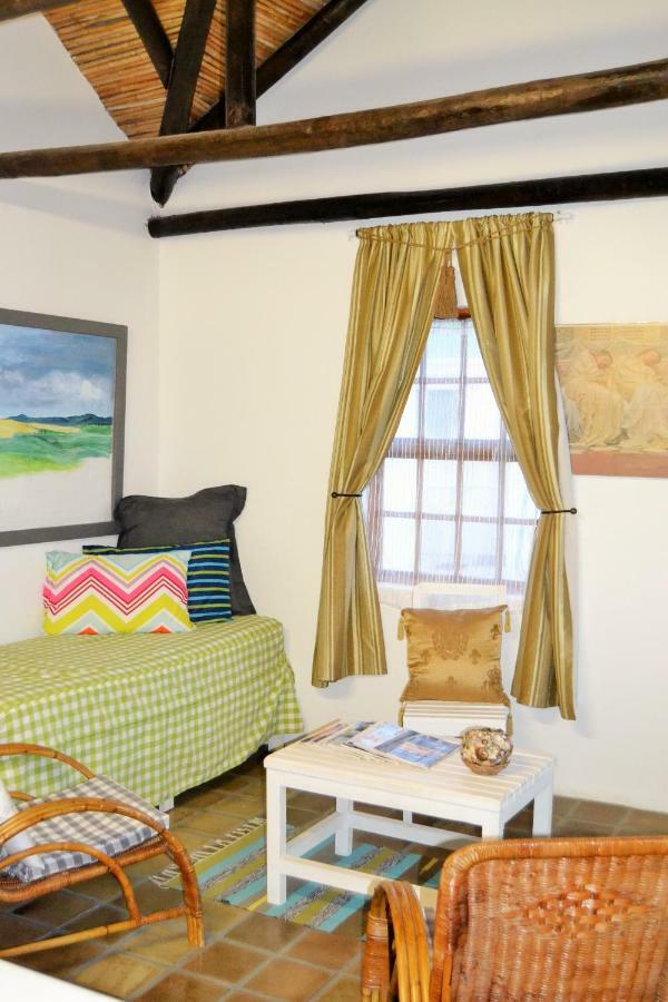 Agulhas Heights Self-Catering Cottages Екстер'єр фото